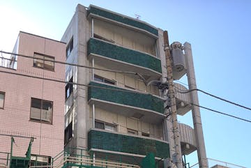 アクセス 8 アトム北千住の外観